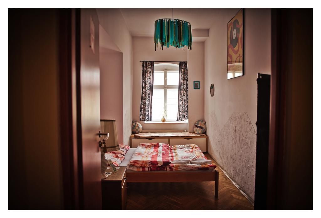 Hostel Bemma - Ozonowane Pokoje Wrocław Eksteriør bilde