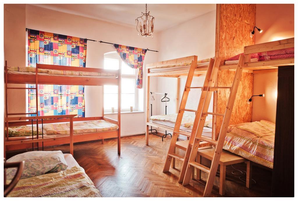 Hostel Bemma - Ozonowane Pokoje Wrocław Eksteriør bilde