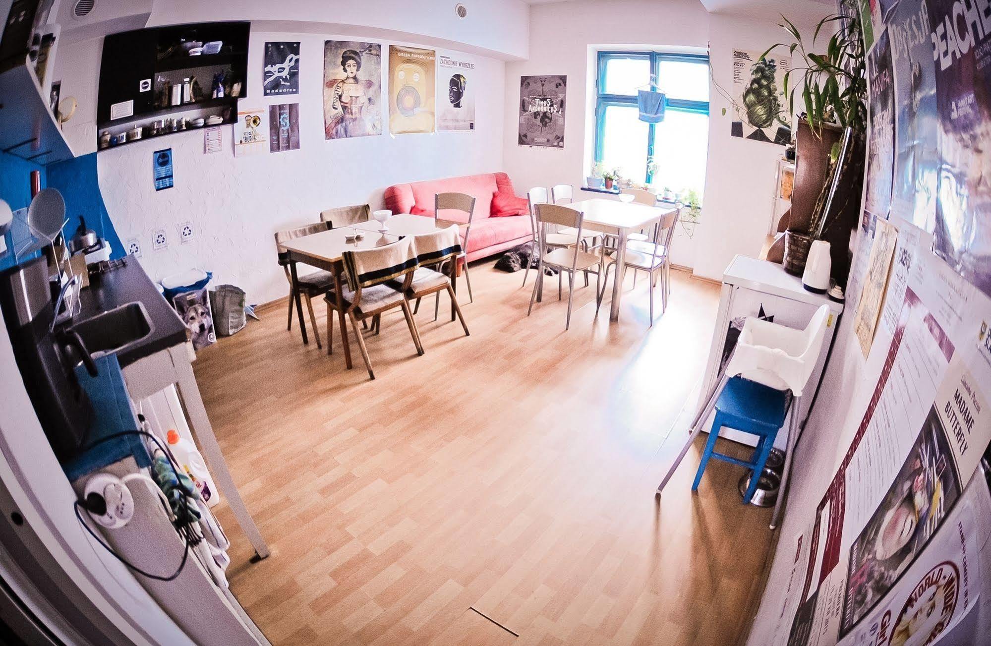 Hostel Bemma - Ozonowane Pokoje Wrocław Eksteriør bilde