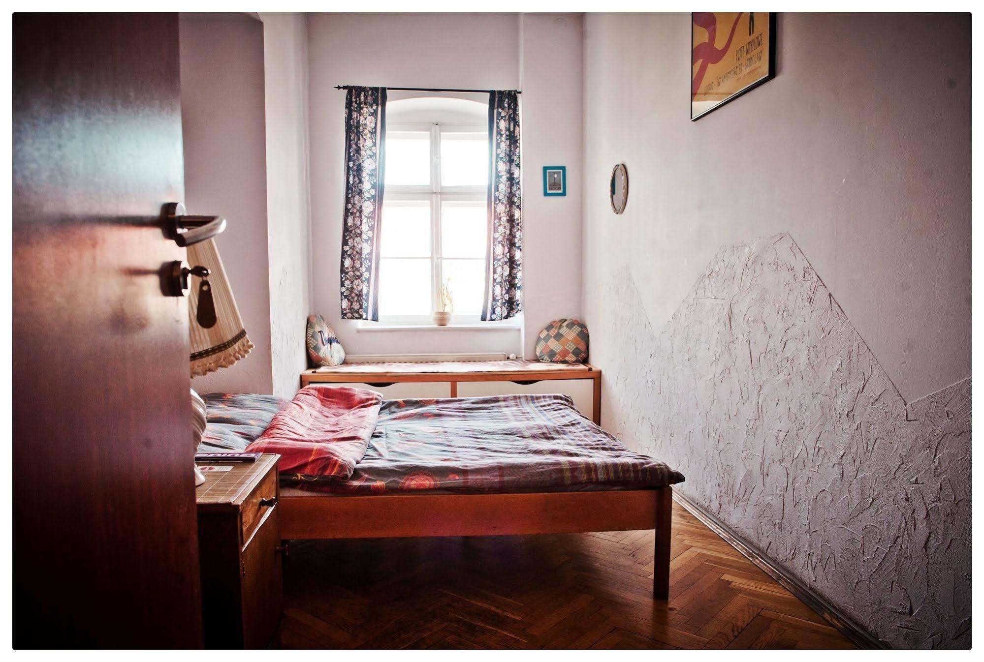 Hostel Bemma - Ozonowane Pokoje Wrocław Eksteriør bilde
